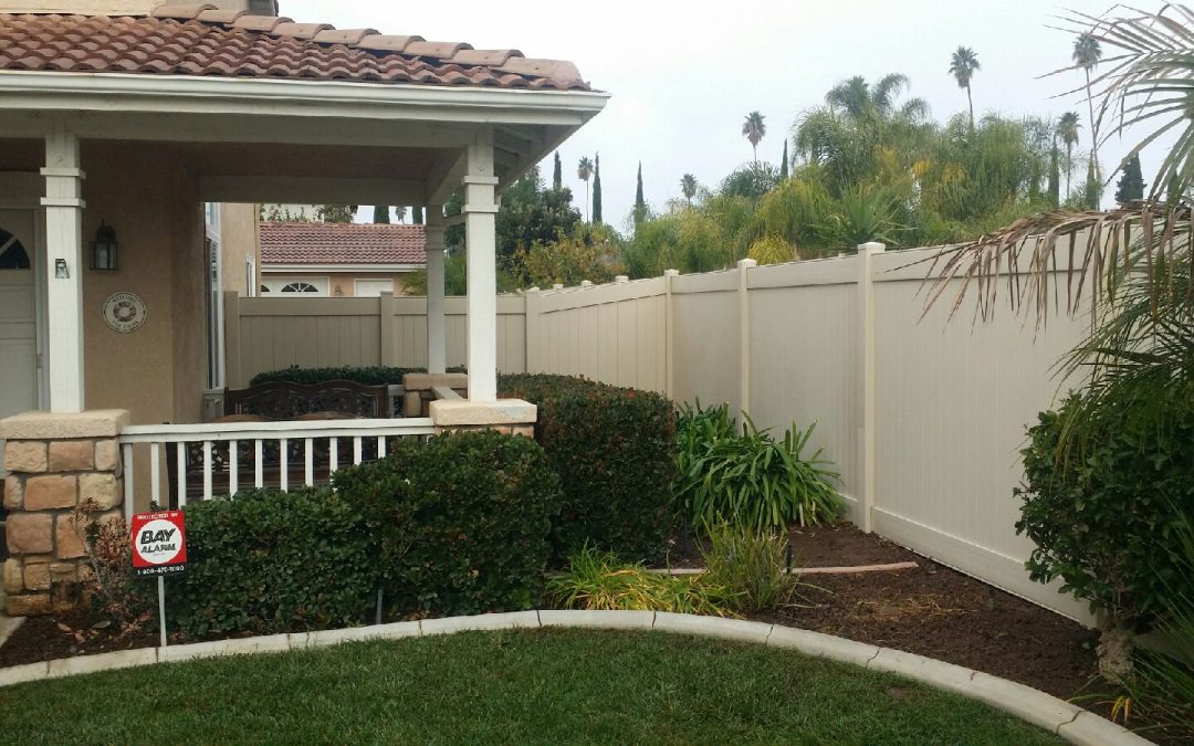 Landscaping Ideas to Complement Wooden Gates and Fences - The Fencing Pro, Orange County, CA