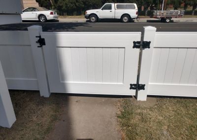 Vinyl Fences and Gates Contractors - Fencing Pro, Orange County