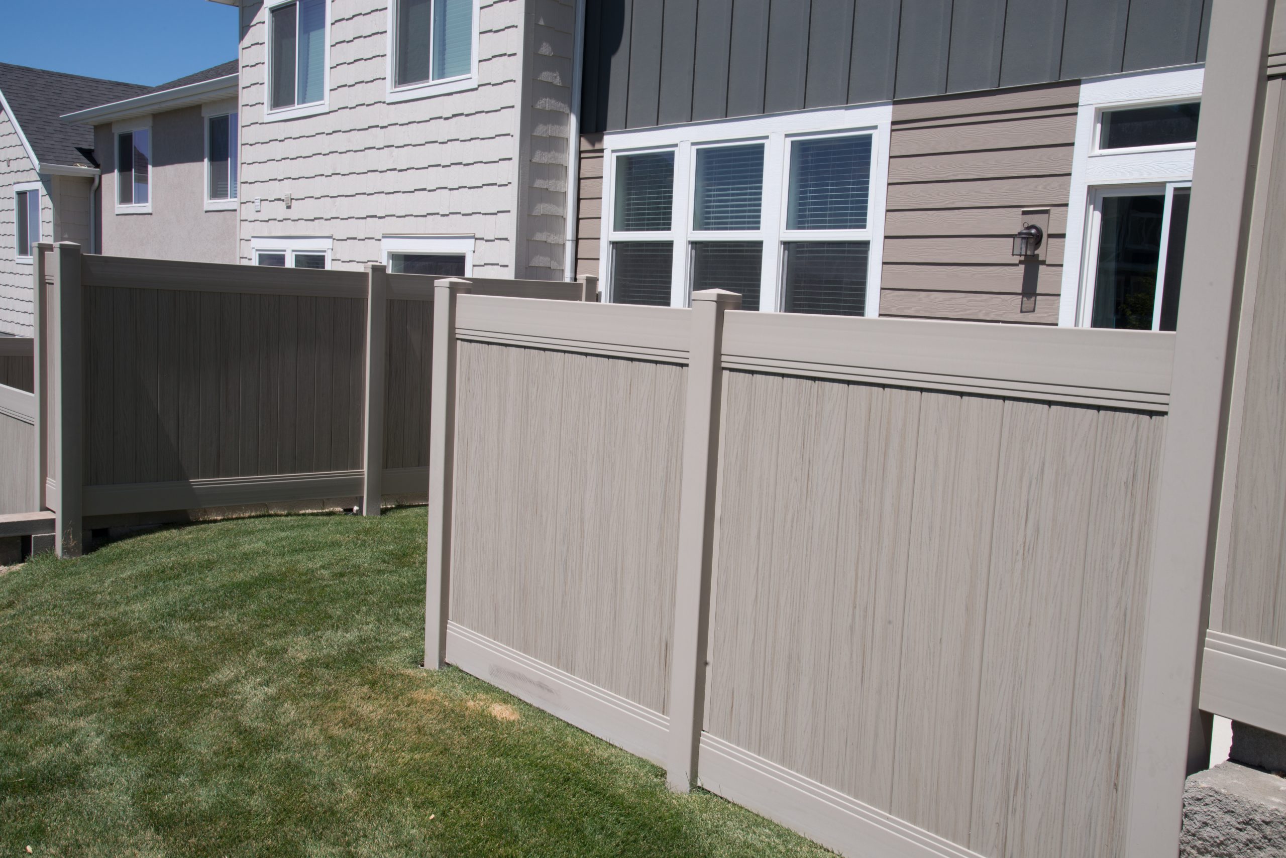 fencing company in Orange County