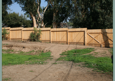 wood fence installation in orange county - the fencing pro